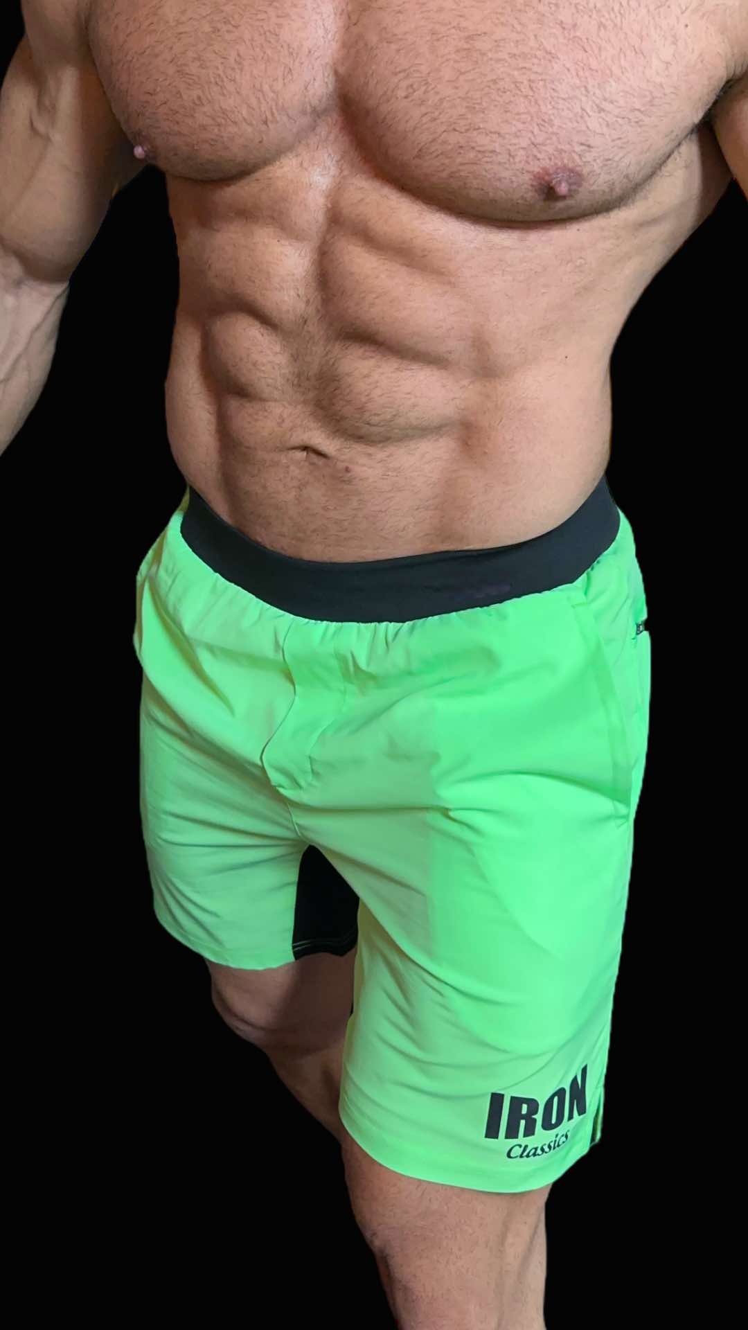 HIGH PERFORMANCE 7" SHORTS - GREEN NEON COLOR