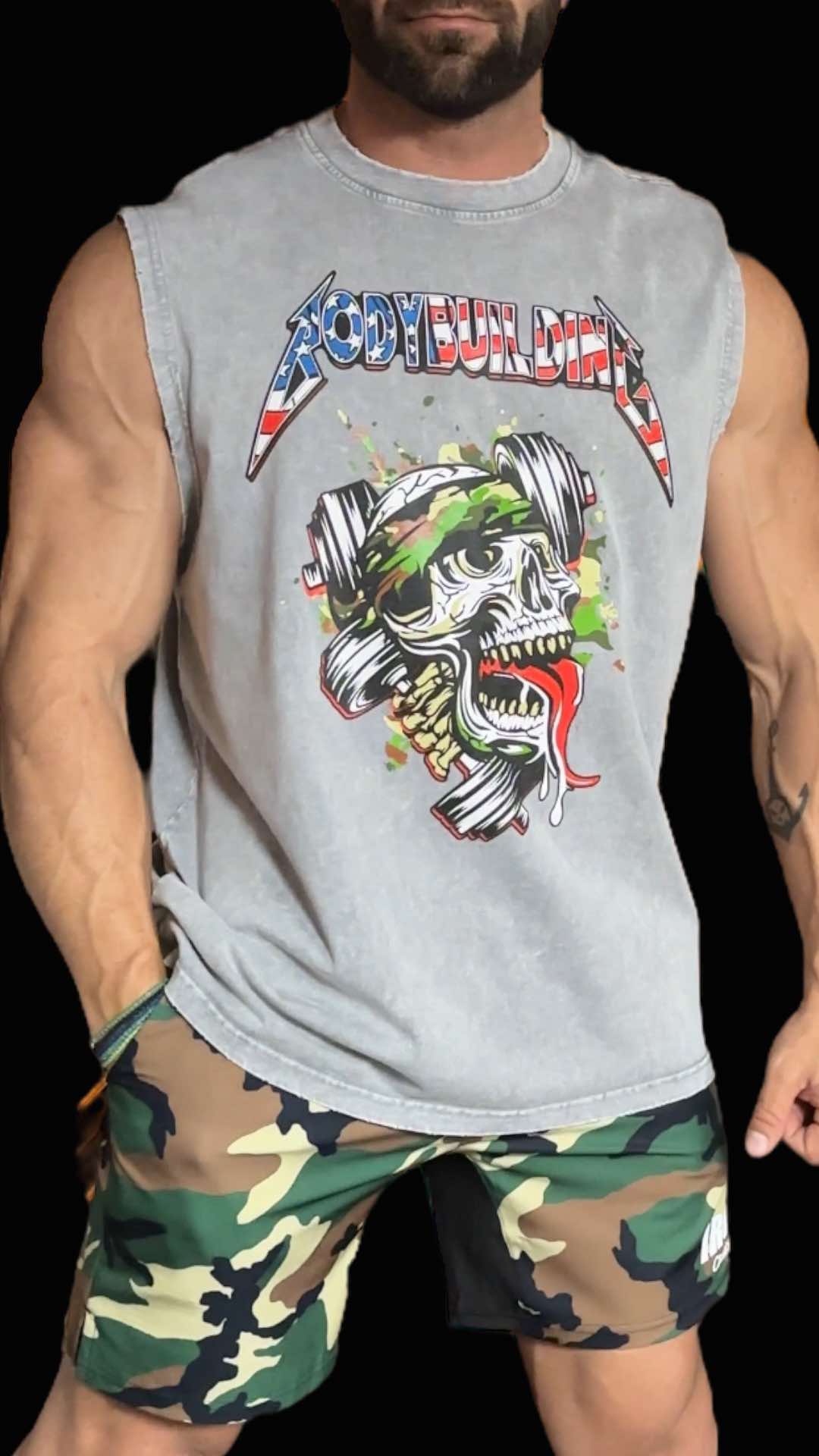 LIGHT GREY ACID WASH SLEEVELESS TEE - CAMO METALLICA LOGO