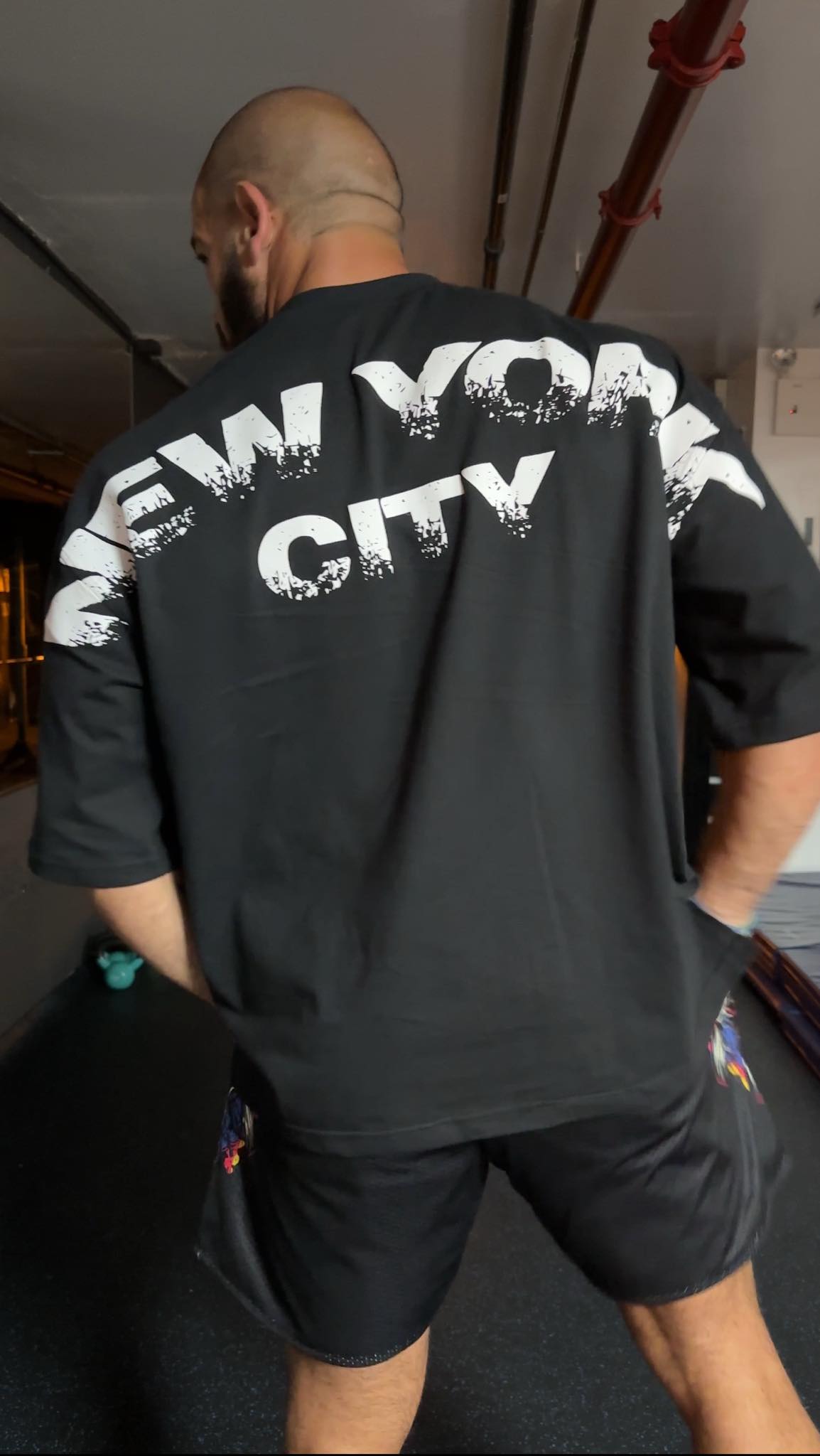 OVERSIZED TEE -NEW YORK LOGO - BLACK COLOR