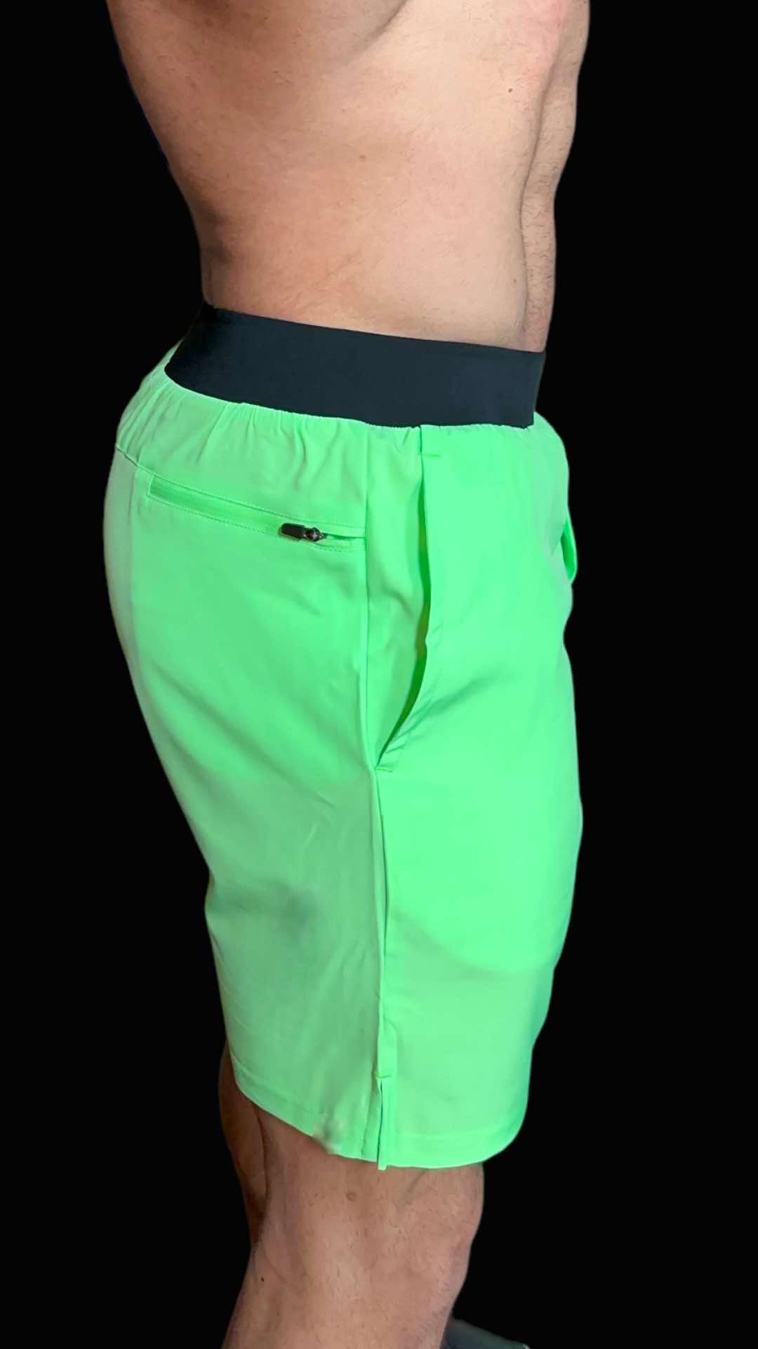 HIGH PERFORMANCE 7" SHORTS - GREEN NEON COLOR