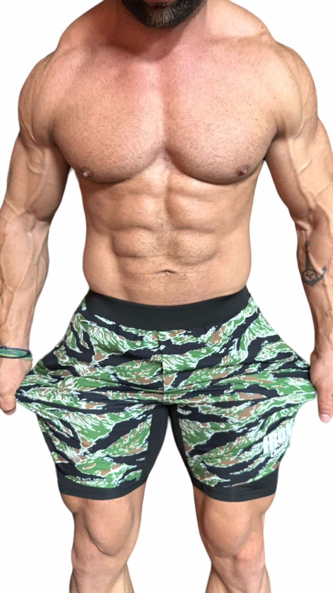 HIGH PERFORMANCE 7" SHORTS - TIGER CAMO COLOR