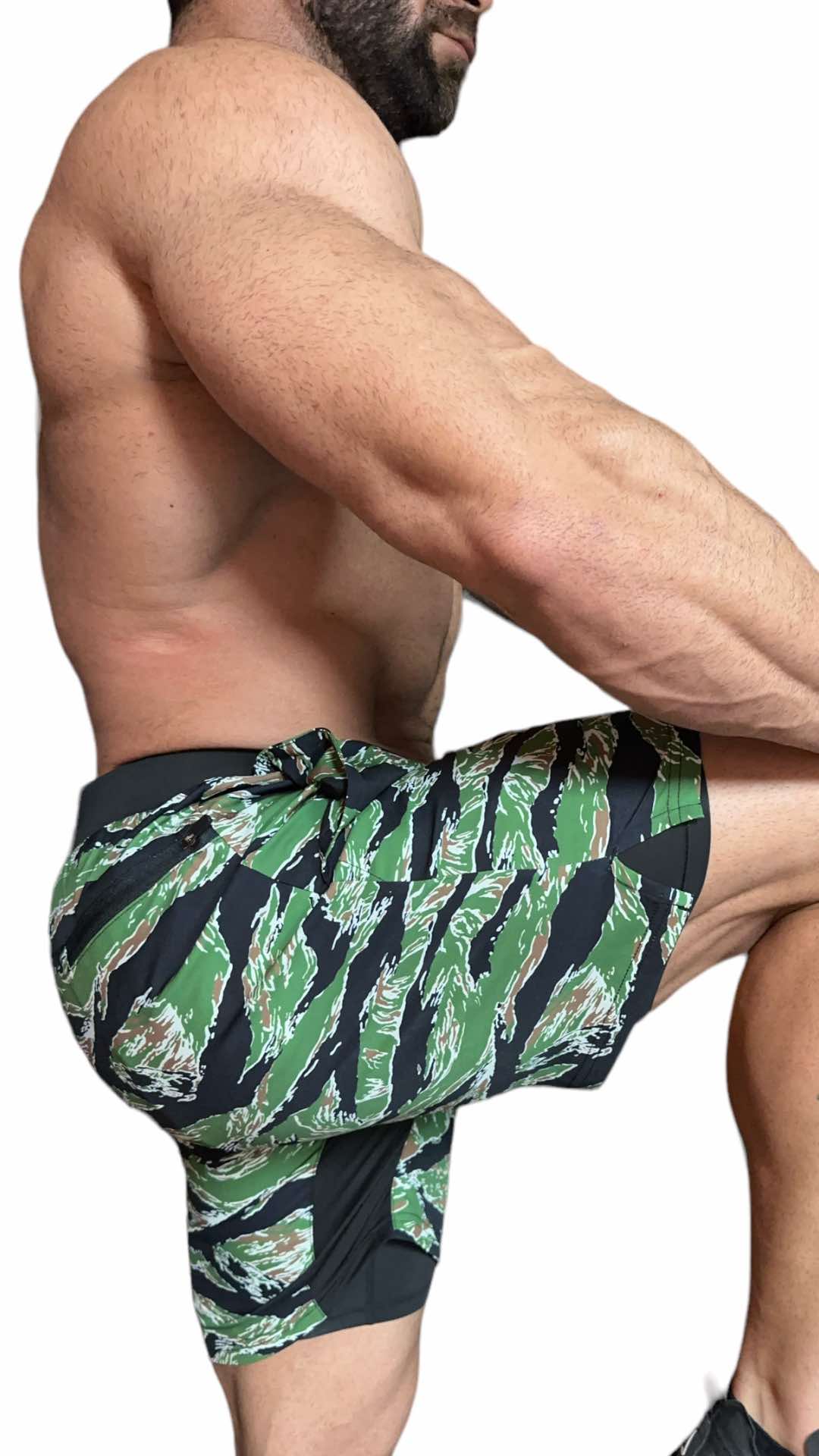 HIGH PERFORMANCE 7" SHORTS - TIGER CAMO COLOR