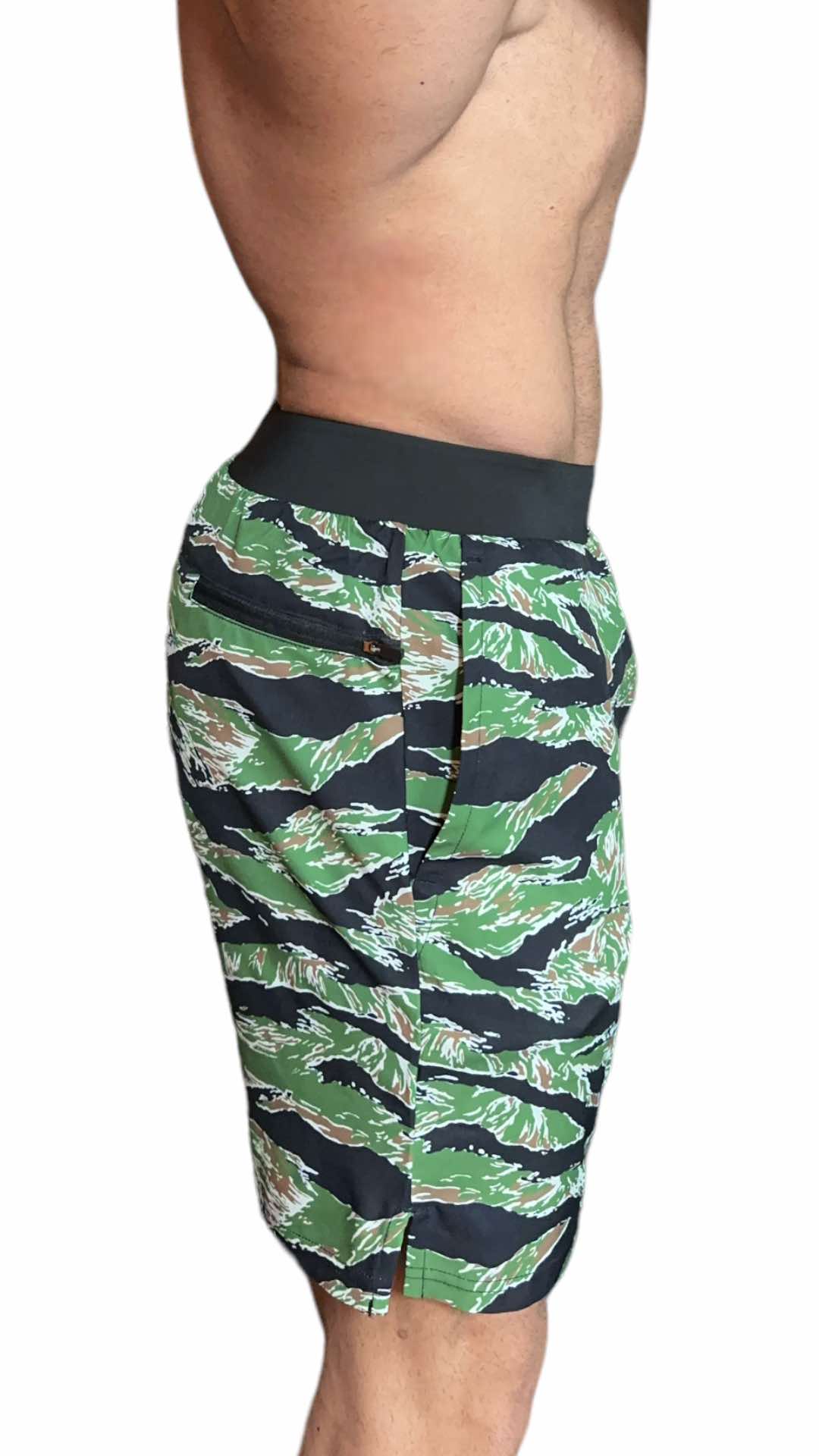 HIGH PERFORMANCE 7" SHORTS - TIGER CAMO COLOR